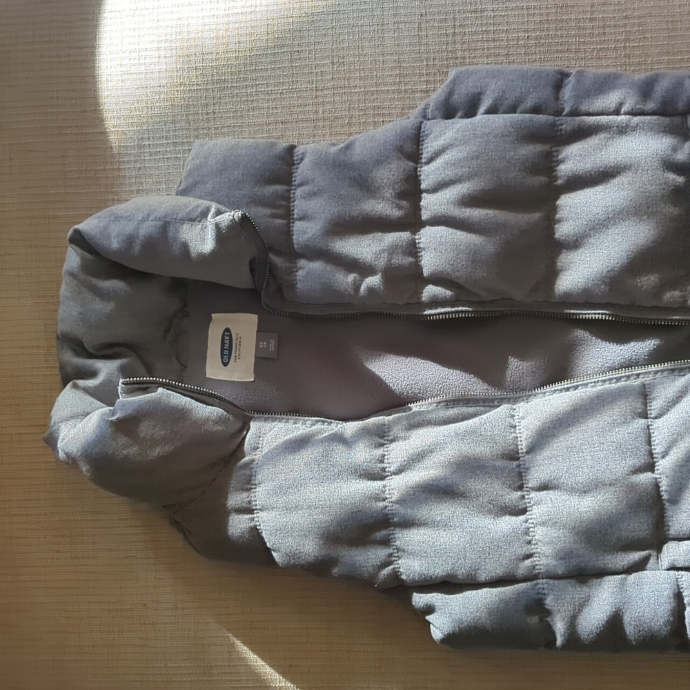 Women's Gray Old Navy Puffer Vest